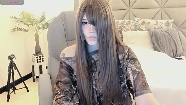 Snapshot of celestica_rose chatting on 02/10/26, 11:42 celestica rose online show from 02/10/26, 11:42