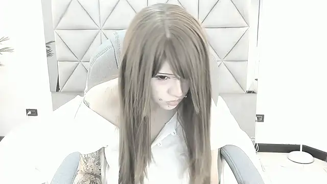 Snapshot of celestica_rose chatting on 02/24/26, 11:03 celestica rose online show from 02/24/26, 11:03