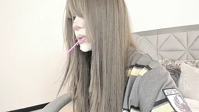 Snapshot of celestica_rose chatting on 02/26/26, 10:53 celestica rose online show from 02/26/26, 10:53