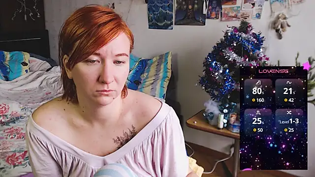 Snapshot of licentia__poetica chatting on 01/04/25, 11:00 licentia  poetica online show from 01/04/25, 11:00