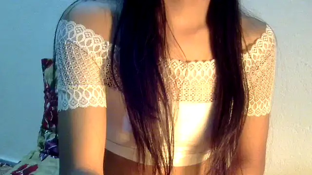 Snapshot of lusty_luxmi chatting on 12/28/24, 04:20 lusty luxmi online show from 12/28/24, 04:20