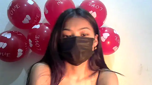 Snapshot of lusty_luxmi chatting on 02/08/25, 12:38 lusty luxmi online show from 02/08/25, 12:38