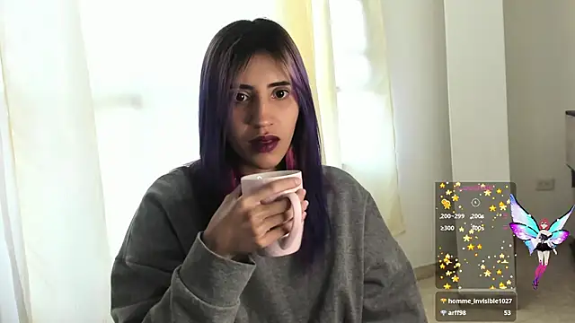 Snapshot of linnie_ chatting on 12/12/24, 11:29 linnie online show from 12/12/24, 11:29