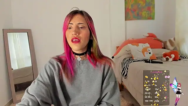 Snapshot of linnie_ chatting on 01/26/25, 11:17 linnie online show from 01/26/25, 11:17