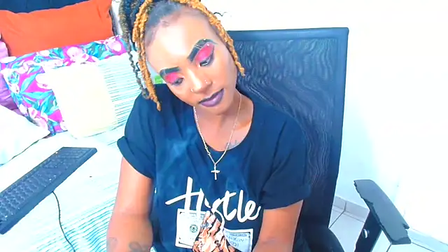 SAVAGExBOO online show from 12/04/25, 12:53