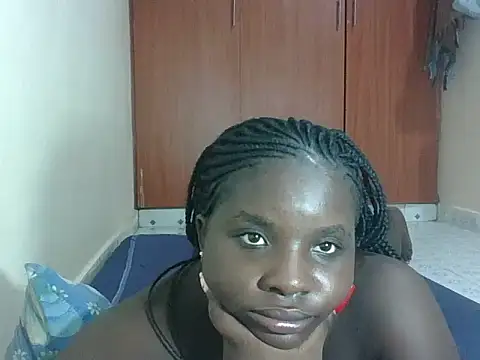 Snapshot of hotebbbyy chatting on 03/27/26, 01:44 hotebbbyy online show from 03/27/26, 01:44