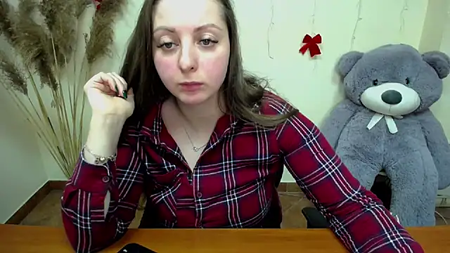  Annabelle Lee online show from 12/30/24, 10:43