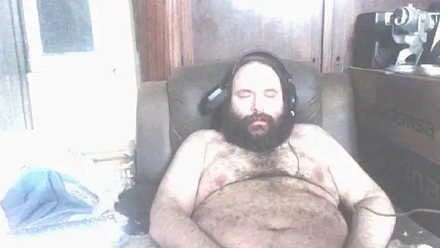 Snapshot of hairyhulk chatting on 01/24/25, 09:39 hairyhulk online show from 01/24/25, 09:39