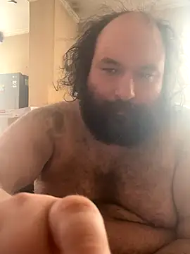 Snapshot of hairyhulk chatting on 12/01/25, 08:36 hairyhulk online show from 12/01/25, 08:36