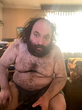 Snapshot of hairyhulk chatting on 12/21/25, 10:06 hairyhulk online show from 12/21/25, 10:06