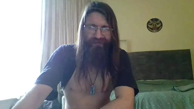 Snapshot of Dreamer8802 chatting on 03/09/26, 12:42 Dreamer8802 online show from 03/09/26, 12:42