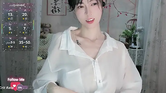 Lisa-s online show from 11/06/25, 01:45