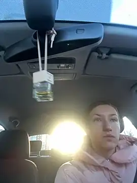 KateRedgar online show from 11/14/25, 07:40