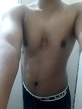 Snapshot of hottboy_39 chatting on 12/09/24, 04:23 hottboy 39 online show from 12/09/24, 04:23