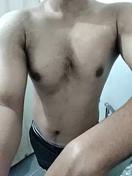 hottboy 39 online show from 02/25/26, 02:10