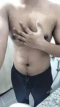 Snapshot of hottboy_39 chatting on 03/31/26, 11:49 hottboy 39 online show from 03/31/26, 11:49