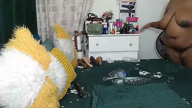 GaggingQueenxx online show from 06/04/26, 11:49