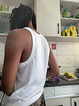 monic421 online show from 11/16/25, 08:31