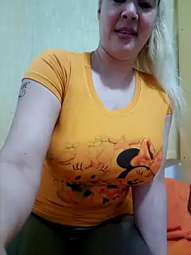 Snapshot of lamorbosa37 chatting on 12/12/24, 08:53 lamorbosa37 online show from 12/12/24, 08:53