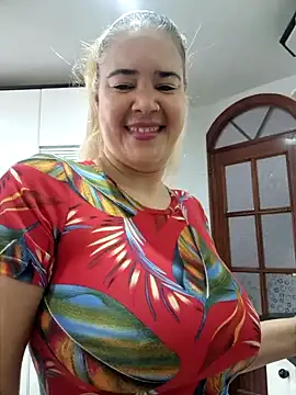 Snapshot of lamorbosa37 chatting on 12/19/24, 01:40 lamorbosa37 online show from 12/19/24, 01:40