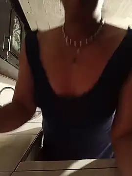 Snapshot of amatista_3012 chatting on 07/25/26, 02:47 amatista 3012 online show from 07/25/26, 02:47