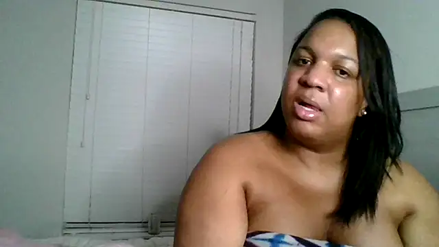 Badgirlbrittt online show from 12/05/24, 01:58