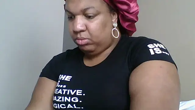 Badgirlbrittt online show from 10/14/25, 01:45