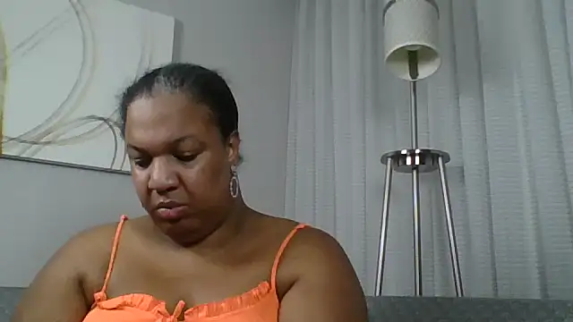 Badgirlbrittt online show from 10/24/25, 04:47