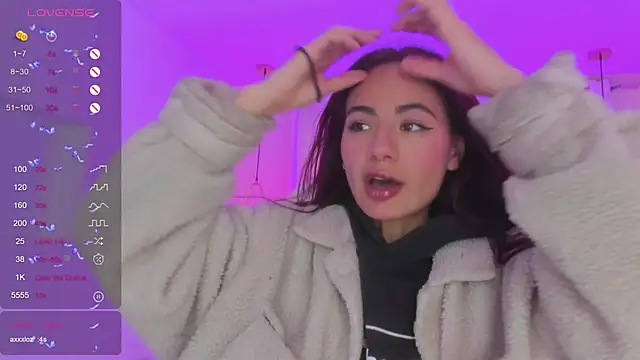 sophiecherry  online show from 12/30/24, 08:47