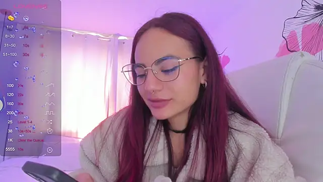 sophiecherry  online show from 01/06/25, 09:11