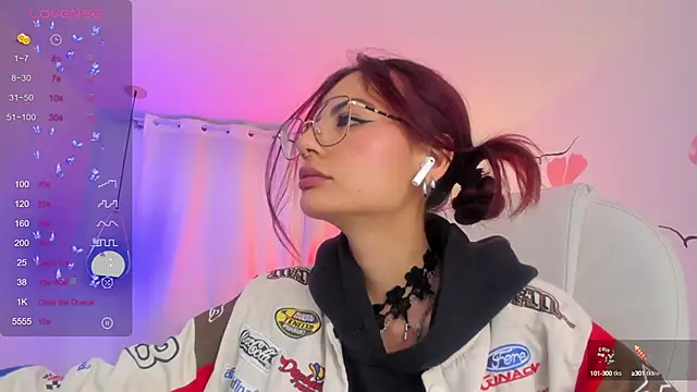 sophiecherry  online show from 01/10/25, 09:31