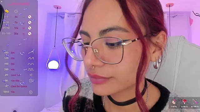 sophiecherry  online show from 01/28/25, 08:14