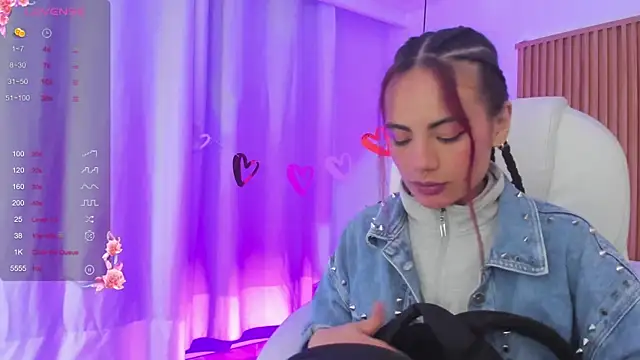 sophiecherry  online show from 02/22/25, 05:55