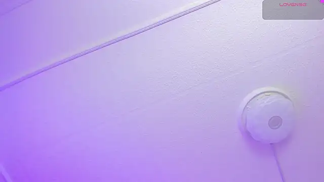 sophiecherry  online show from 03/11/25, 08:41