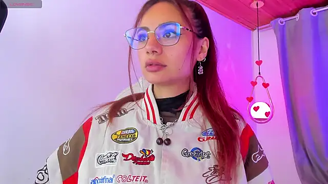 sophiecherry  online show from 03/14/25, 06:32