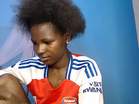 TrishaKalid online show from 09/11/25, 09:53