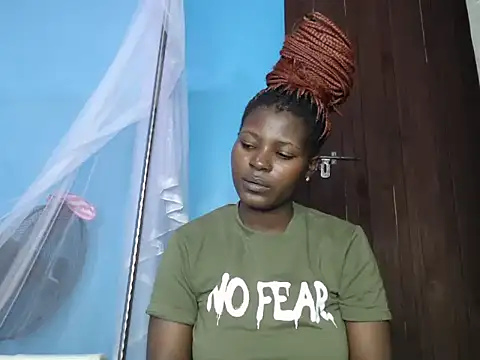 TrishaKalid online show from 12/15/25, 07:29