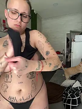 Snapshot of Hawitxui chatting on 02/12/26, 01:39 Hawitxui online show from 02/12/26, 01:39