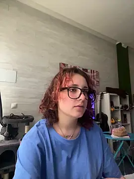 Snapshot of Hawitxui chatting on 02/21/26, 08:26 Hawitxui online show from 02/21/26, 08:26