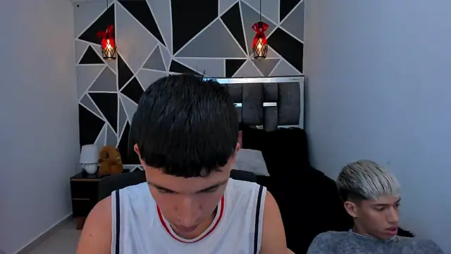 Snapshot of Juan_Nd_Steven chatting on 05/06/26, 11:32 Juan Nd Steven online show from 05/06/26, 11:32
