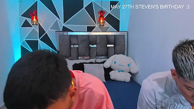 Snapshot of Juan_Nd_Steven chatting on 05/20/26, 11:49 Juan Nd Steven online show from 05/20/26, 11:49