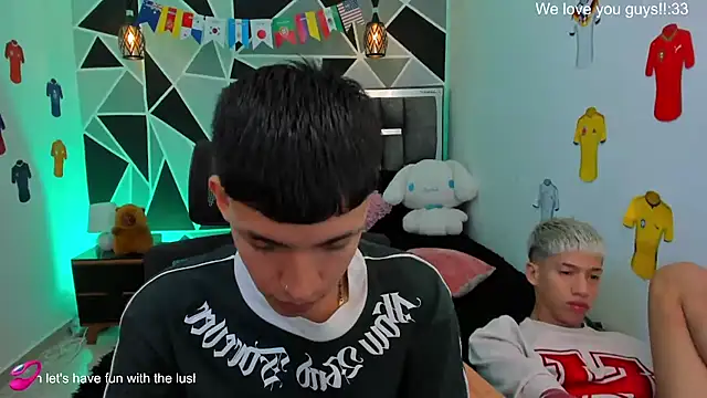 Snapshot of Juan_Nd_Steven chatting on 07/04/26, 11:16 Juan Nd Steven online show from 07/04/26, 11:16