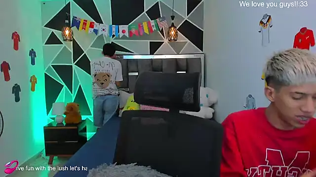 Snapshot of Juan_Nd_Steven chatting on 07/12/26, 09:06 Juan Nd Steven online show from 07/12/26, 09:06