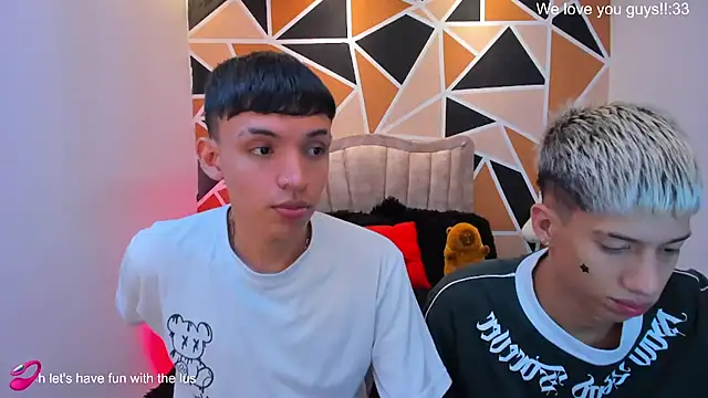 Snapshot of Juan_Nd_Steven chatting on 07/29/26, 01:48 Juan Nd Steven online show from 07/29/26, 01:48