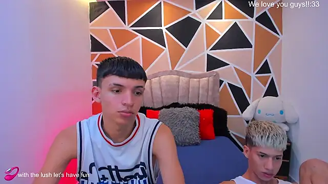 Snapshot of Juan_Nd_Steven chatting on 07/30/26, 08:30 Juan Nd Steven online show from 07/30/26, 08:30