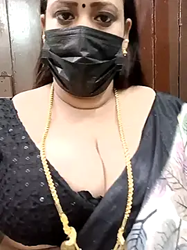 Snapshot of ashikaa_r chatting on 02/27/25, 04:21 ashikaa r online show from 02/27/25, 04:21