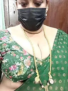 Snapshot of ashikaa_r chatting on 03/16/25, 05:50 ashikaa r online show from 03/16/25, 05:50