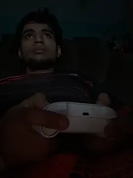 Snapshot of xxkingxx420 chatting on 01/19/25, 08:50 xxkingxx420 online show from 01/19/25, 08:50