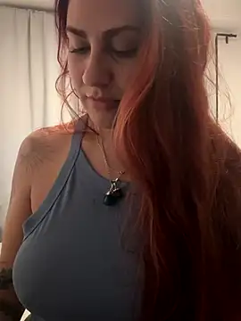 Snapshot of diosa202 chatting on 10/05/25, 04:22 diosa202 online show from 10/05/25, 04:22