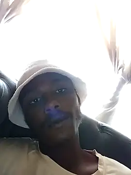 Snapshot of Dickdesh12 chatting on 02/28/25, 07:37 Dickdesh12 online show from 02/28/25, 07:37